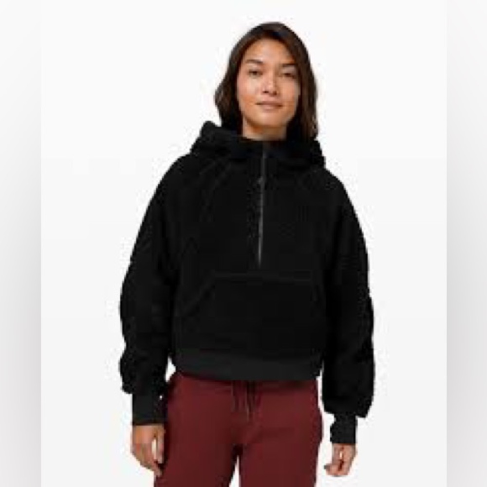 RARE Lululemon Scuba Oversized Sherpa 1/2 Zip
Black XL/XXL